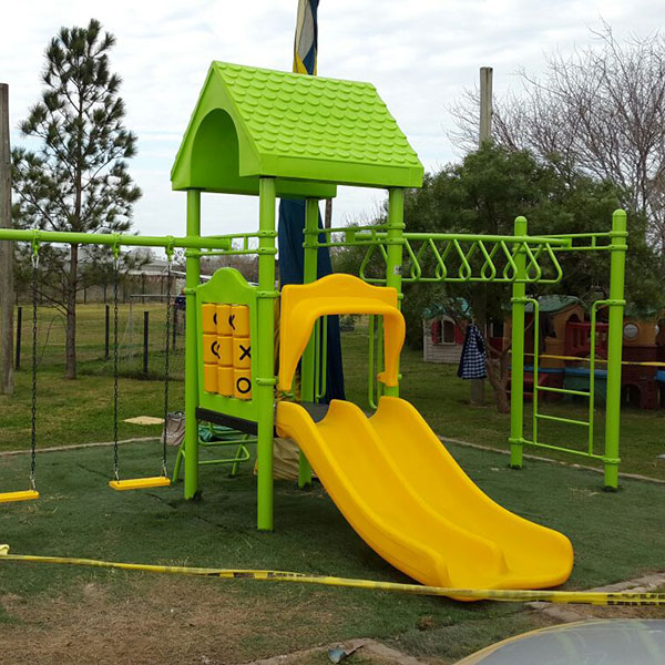 Outdoor play equipment manufacturers